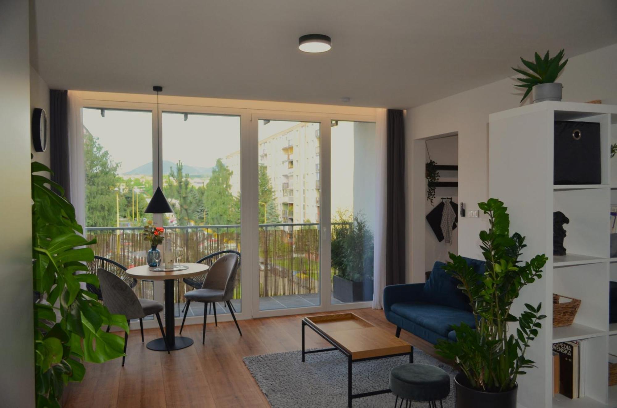 Apartment Hemsen Прешов Экстерьер фото