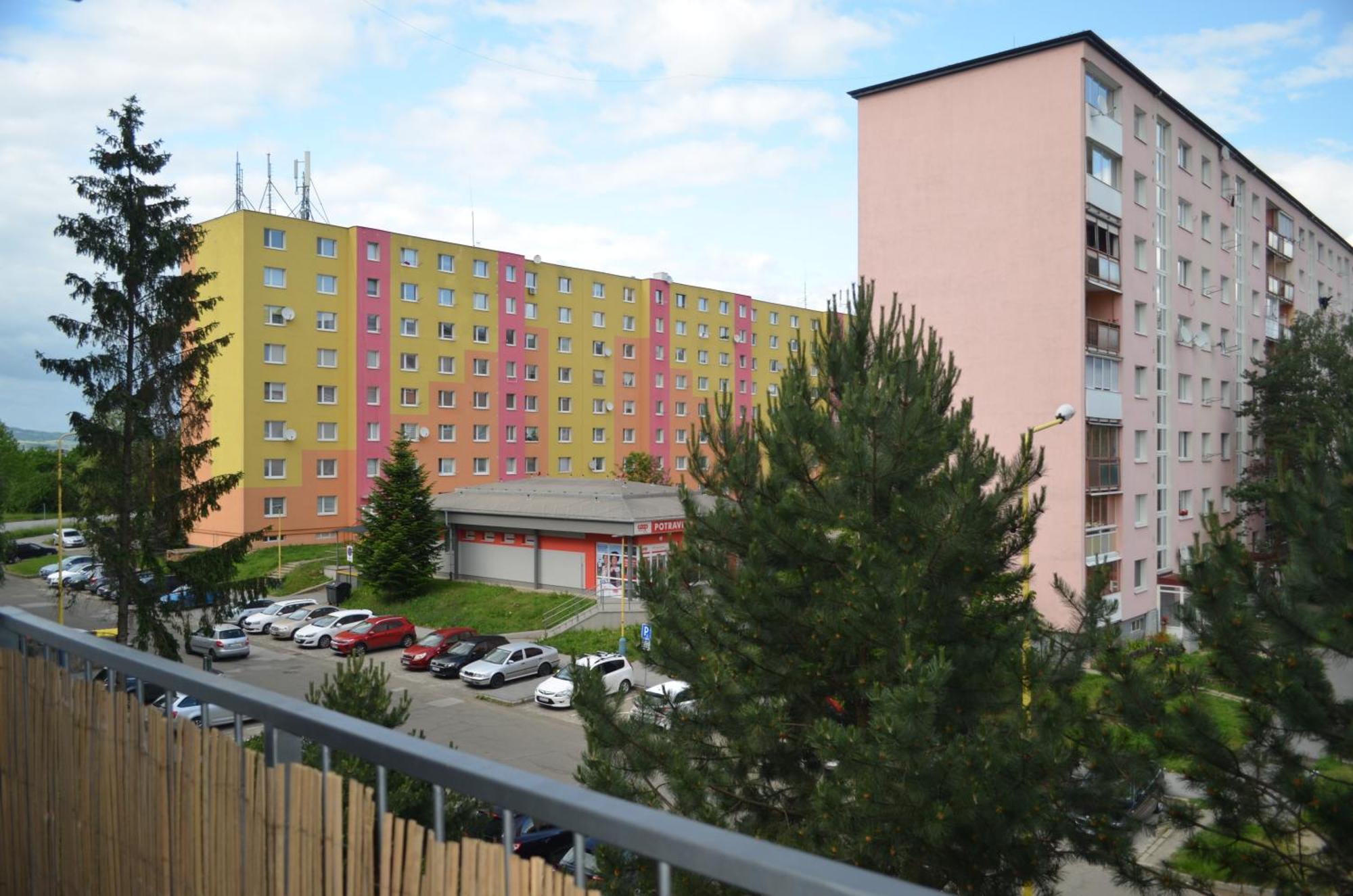 Apartment Hemsen Прешов Экстерьер фото
